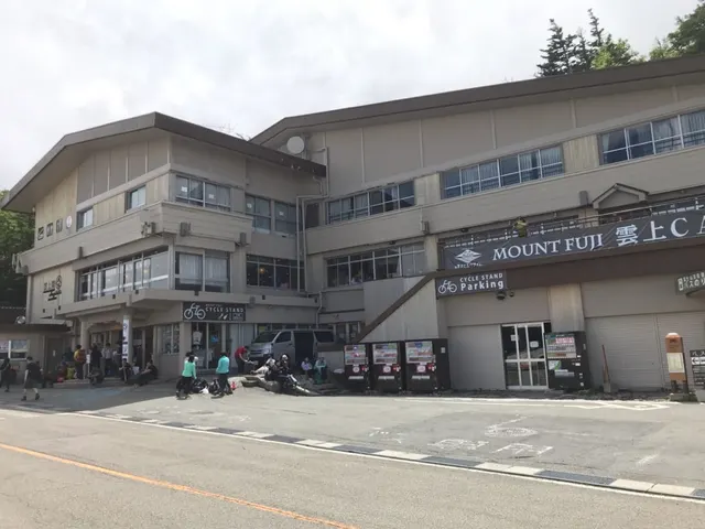 冨士山小御嶽神社（撮影: くりたま）
