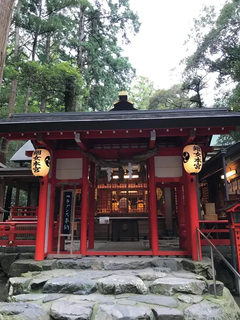 椿大神社（撮影: くりたま）