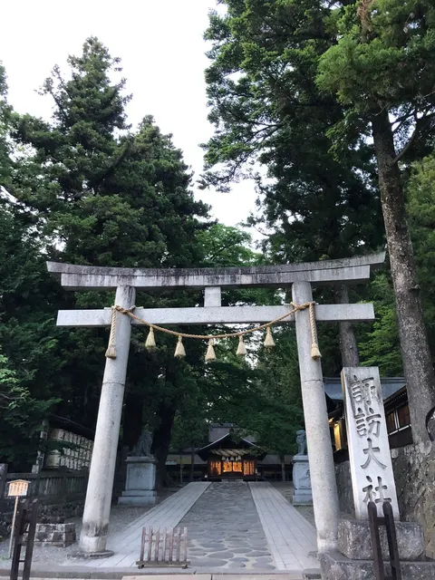 諏訪大社下社春宮（撮影: くりたま）