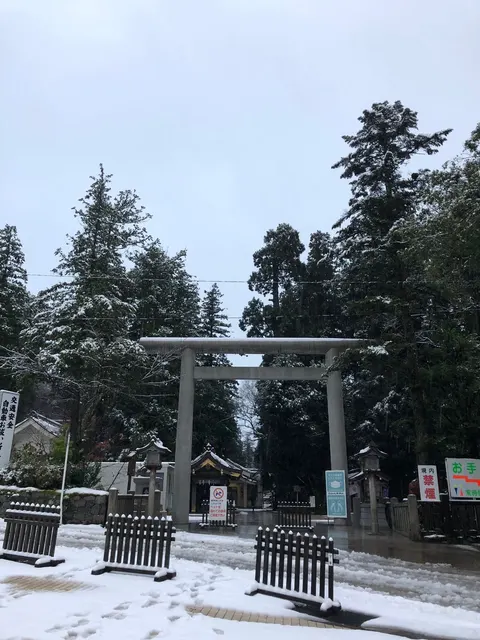白山比咩神社（撮影: くりたま）