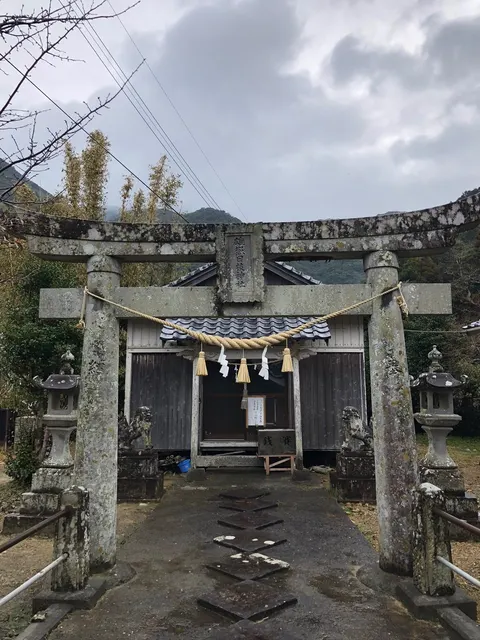 雄嶽日枝神社