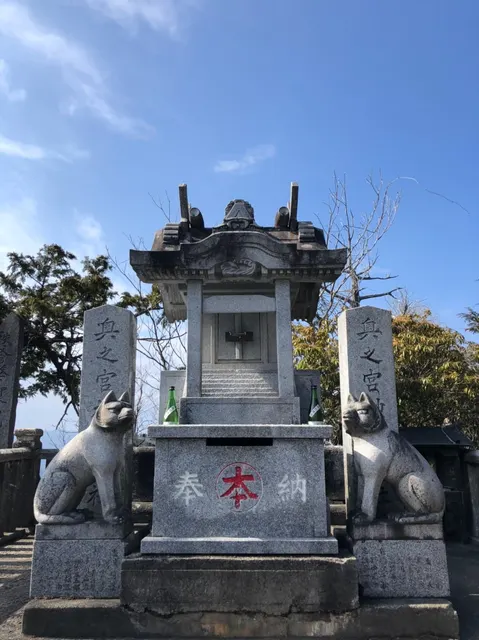 三峰奥宮（撮影: くりたま）