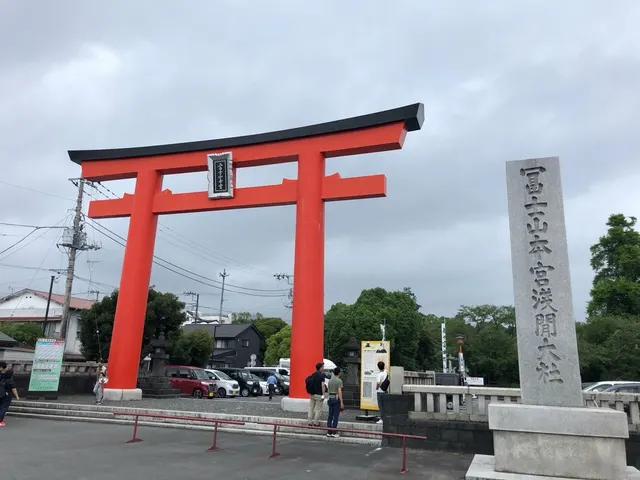 富士山本宮浅間大社（撮影: くりたま）