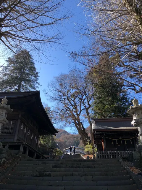諏訪大社上社前宮（撮影: くりたま）