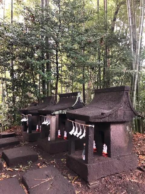 冠稲荷神社（撮影: くりたま）