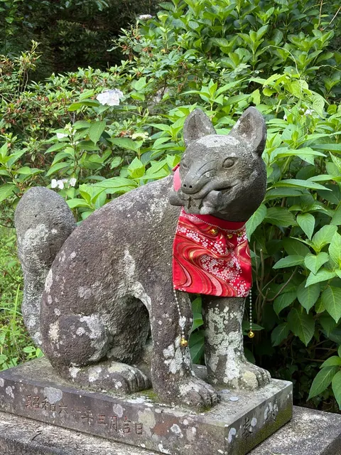 石穴稲荷神社（撮影: くりたま）